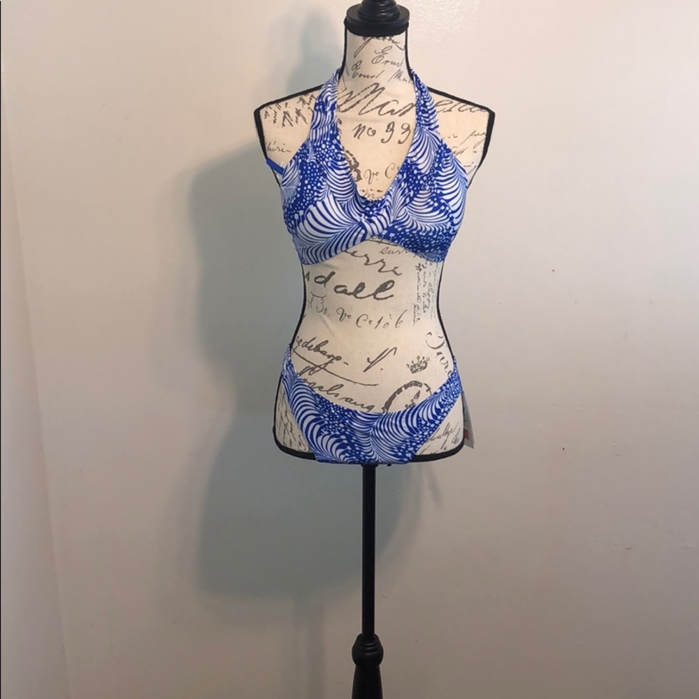 💙Blue and White Two Piece Swim Suit💙